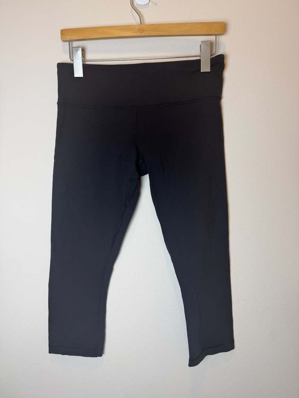 Lululemon Wunder Under Crop Leggings Size 8 Black High Rise